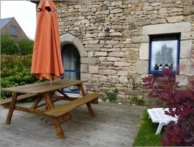Gites De La Haie Plouégat-Moysan Exterior foto